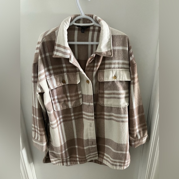 Banana Republic shacket. - Picture 1 of 3